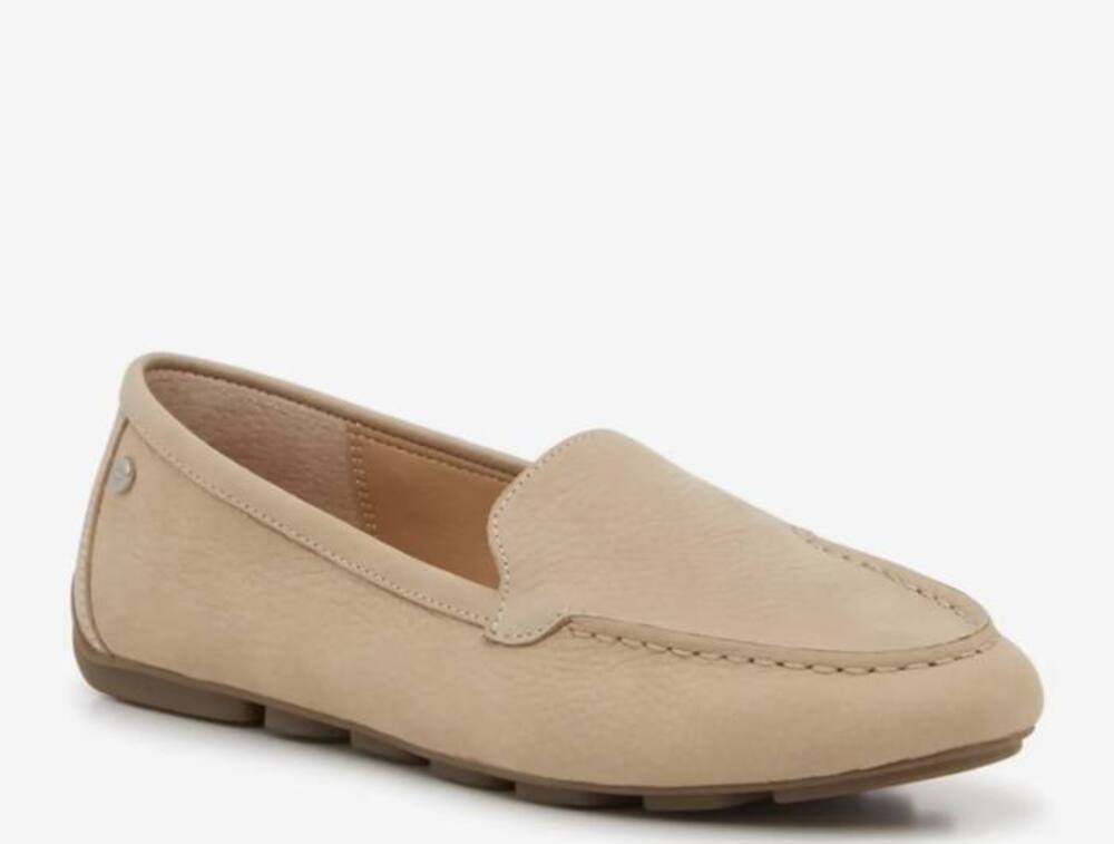 NWT Hush Puppies - Camel Ozzie Driving Loafer - 6.5